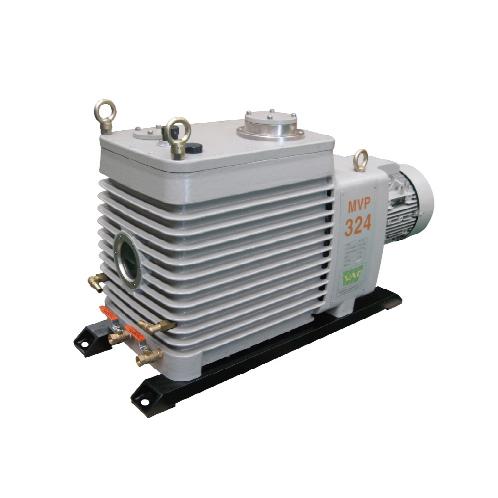 Double stage rotary vane vacuum pump