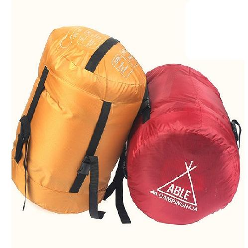 seasonal sleeping bag(Gold, Burgundy) | ABLE,Seasonal sleeping bag,Outdoor Activities