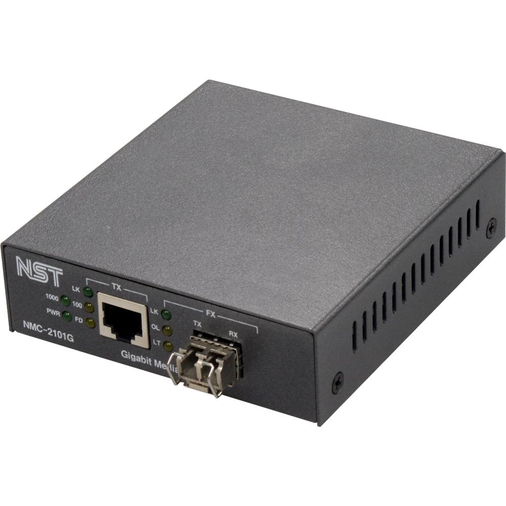 NMC-2101 converts from UTP to optic signal and connect remote networks