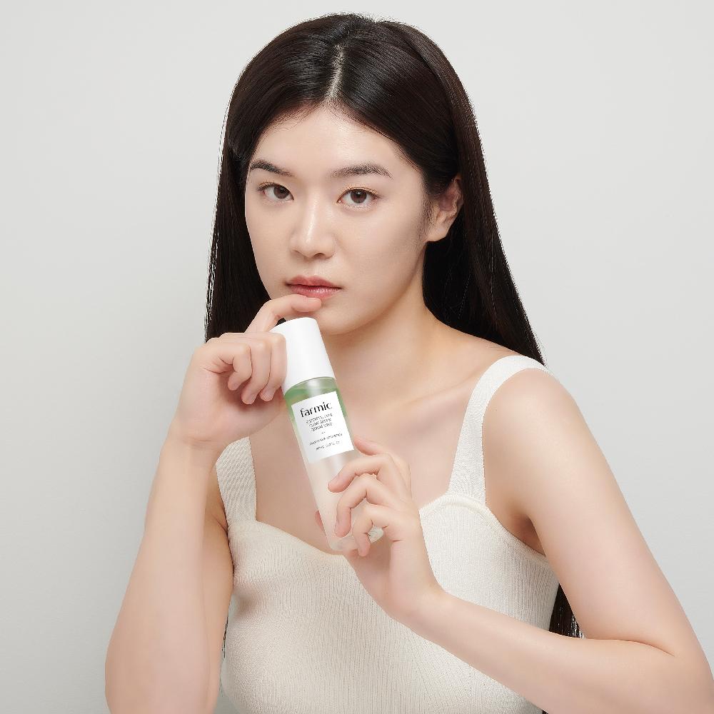 SUPERFUL VEGI  GLOW GREEN SERUM MIST